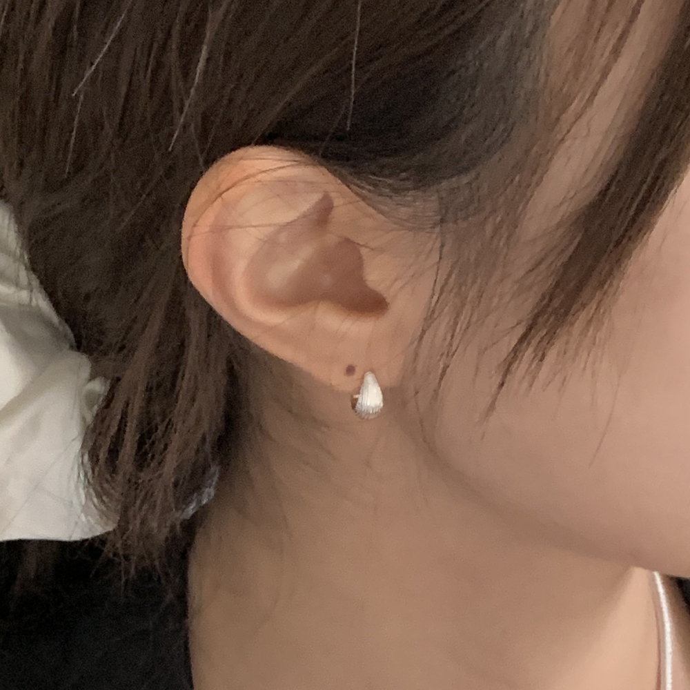 [BARADU 925] Ridge line hoop earrings